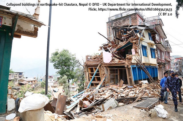 Collapsed buildings in earthquake hit Chautara, Nepal © DFID-UK Department for International Development, Flickr, CC-BY-2.0