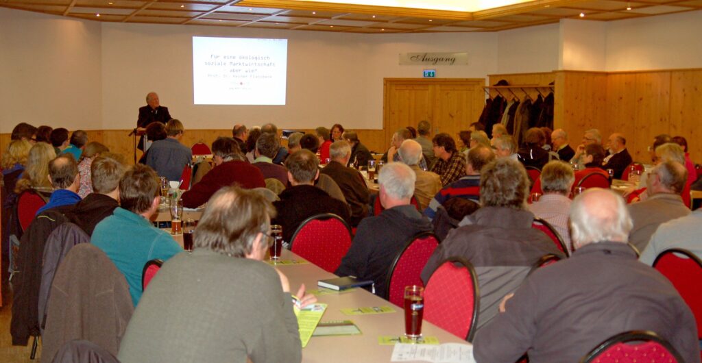 Infoabend zum Thema Markt- und Landwirtschaft mit Dr. Heiner Fassbeck in Herrieden © MEW / Angela Müller