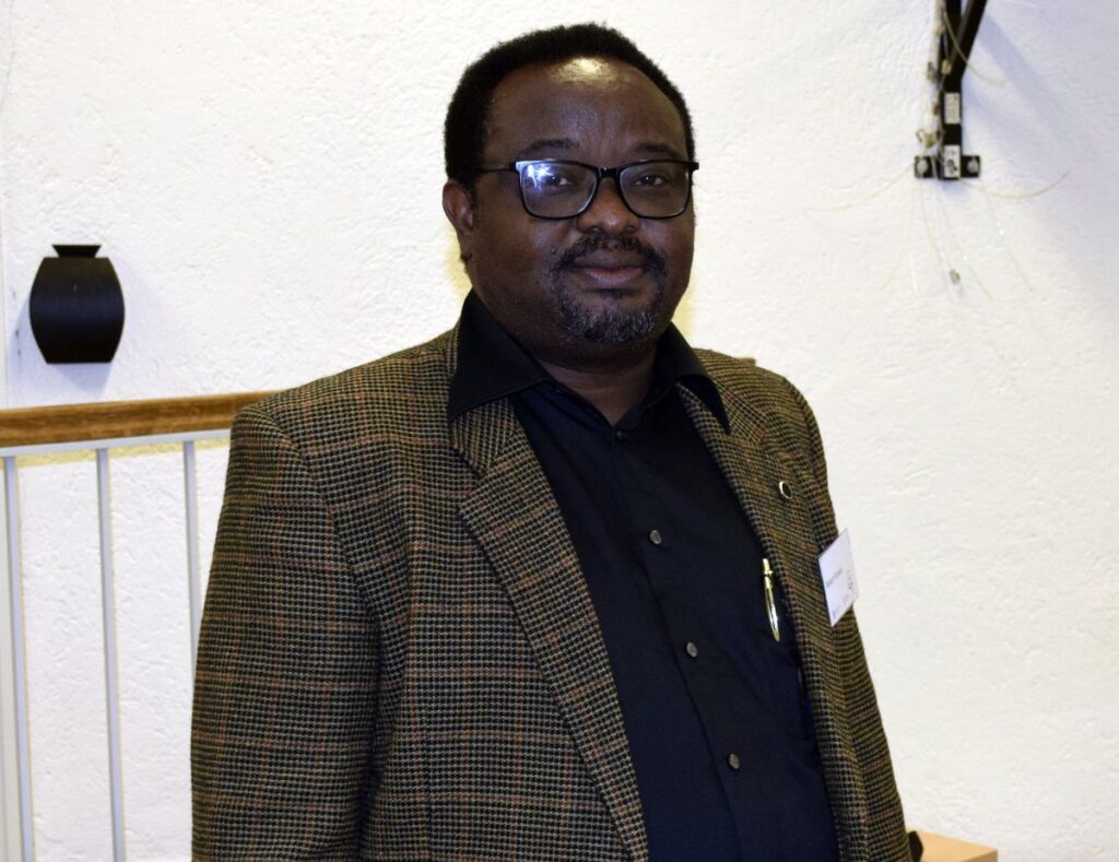 Robert Kitundu